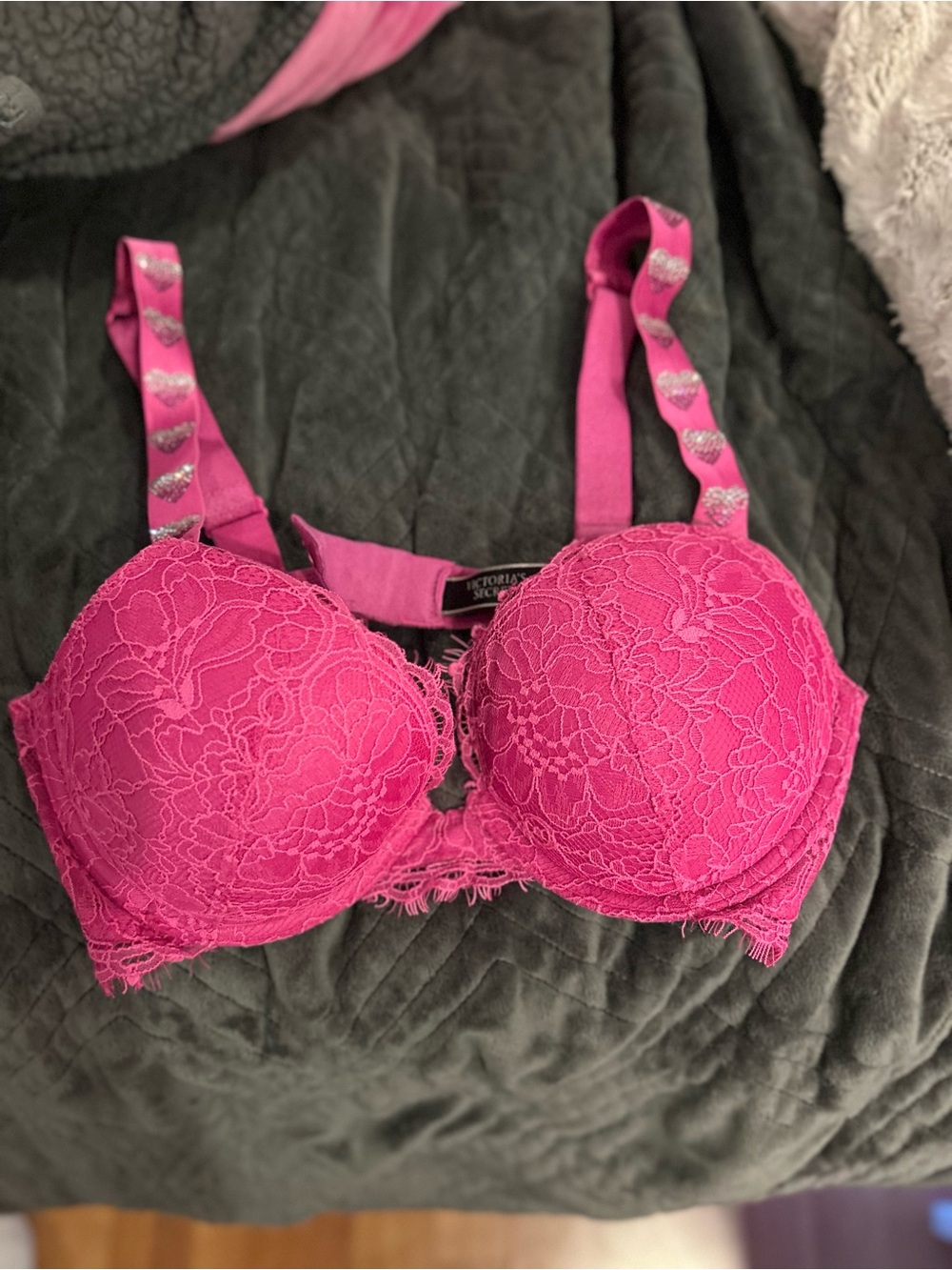 Victoria's Secret Fuchsia Lace Push-Up Bra with Heart-Accent Straps